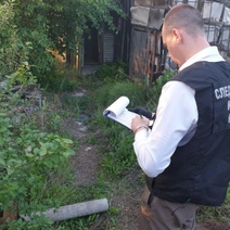 В Кувандыке мужчина до смерти забил асбестовой трубой знакомого (18+)