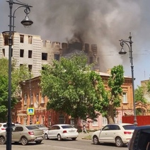 В центре Оренбурга горел недострой, дольщики которого так и не дождались офисов