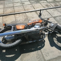 В Новотроицке 18-летний водитель мотоцикла «ИЖ Юпитер» сбил женщину