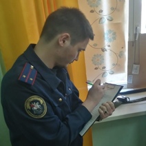 Следом за орскими медработниками, бравшими взятку за инвалидность, задержали и их посредника