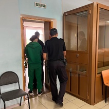 Оренбурженка, не выдержав образа жизни матери и забрав с очередного застолья, убила её (18+)