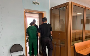 Оренбурженка, не выдержав образа жизни матери и забрав с очередного застолья, убила её (18+)