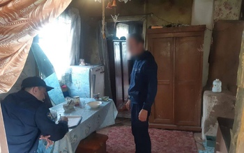 Вместе с покупкой новой СИМ-карты жителю Октябрьского района достались чужие деньги