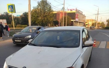 В Оренбурге 13-летняя школьница попала под колёса «Шкоды Октавиа»