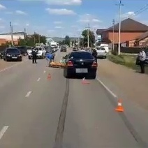 В Сорочинске 8-летняя девочка не дошла до пешеходного перехода и оказалась под колесами авто