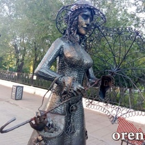 Даму с улицы Советской превратили в монстра с оторванной кистью