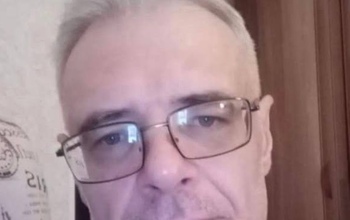 В Орске без вести пропал мужчина в очках и со шрамом