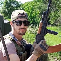 В Октябрьском районе проводили в последний путь погибшего на Украине мобилизованного бойца