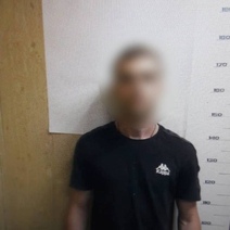 Было ваше, стало наше: в Оренбурге мужчина забыл кошелек на лавочке с 95 000 рублей