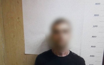 Было ваше, стало наше: в Оренбурге мужчина забыл кошелек на лавочке с 95 000 рублей