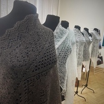 На выставке в Белоруссии украли оренбургский пуховый платок