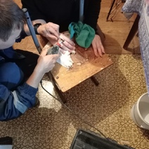 Оренбурженку пленило кольцо, понадобилась помощь спасателей