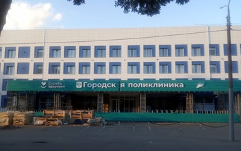 Обещанного главой минздрава открытия поликлиники в Оренбурге не случилось