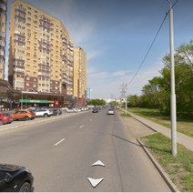 Перехода к губернаторскому парку в Оренбурге нет, потому что еще никого не задавили?