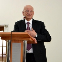 Экс-губернатор Оренбургской области Юрий Берг справляет юбилей