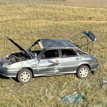 В Гае автомобиль LADA слетел в кювет, водитель в больнице