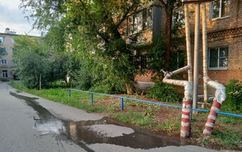 В Оренбурге на пер. Телевизионном прорвало трубу