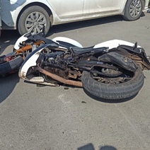 В Новотроицке в ДТП пострадал водитель мотоцикла