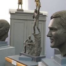 Оренбуржцы могут высказать свое мнение по памятнику Шатунову и Кузнецову