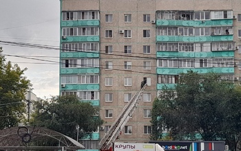 В Оренбурге мужчина уснул, оставив еду на включённой плите