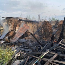 В Оренбурге на страшном пожаре на ул. Гвардейской погибли два человека (18+)