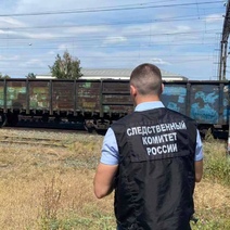 В Оренбургской области поезд насмерть сбил мужчину (18+)