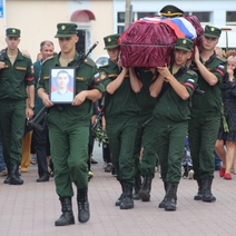 В Оренбургской области простились с погибшими на Украине бойцами