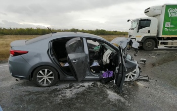 Под Саракташом при столкновении большегруза и Kia Rio погибла водитель легковушки (18+)