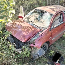 Под Саракташом Renault Mégane слетел в кювет: погибла женщина-водитель (18+)