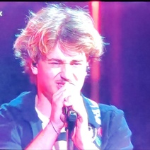 Оренбуржец Рутгер Гарехт остался за бортом конкурса «Голос. Уже не дети» (6+)