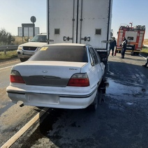 В Оренбургском районе легковушка въехала под Газель с задней стороны: пострадали четверо