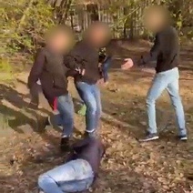 Подростки, избившие двух мужчин в парке, предстанут перед судом