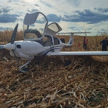 Под Бугурусланом на кукурузное поле экстренную посадку совершил самолет