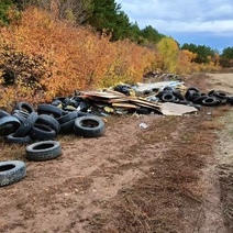 Оренбуржцы пожаловались на свалку рядом с Нежинскими садами