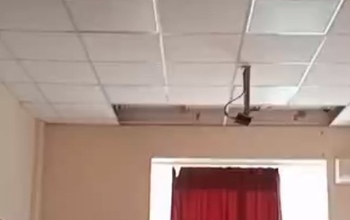 В отремонтированной оренбургской гимназии обвалился потолок