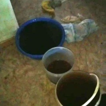 В Оренбурге из-за застывшего ремонта кровли заливает квартиры сразу двух домов