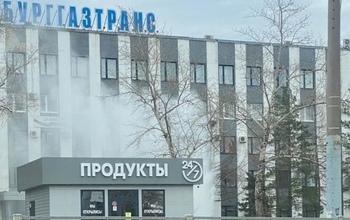 В Оренбурге забил горячий фонтан высотой в три этажа