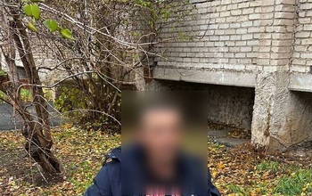 В Орске задержали подозреваемого в убийстве женщины, чьи останки нашли возле детского сада (18+)