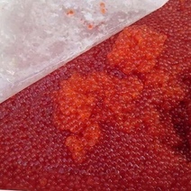 До Казахстана из Оренбуржья не дошло 150 килограмм красной икры и тонны меда