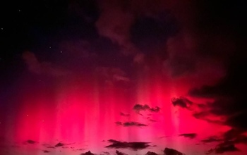 Оренбуржцев поразило малиновое небо