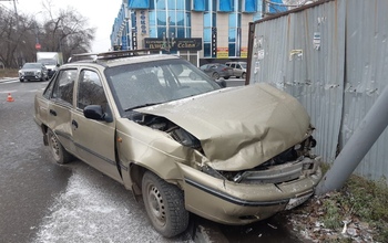 В Оренбурге в ДТП погиб пожилой водитель «Дэу-Нексия»