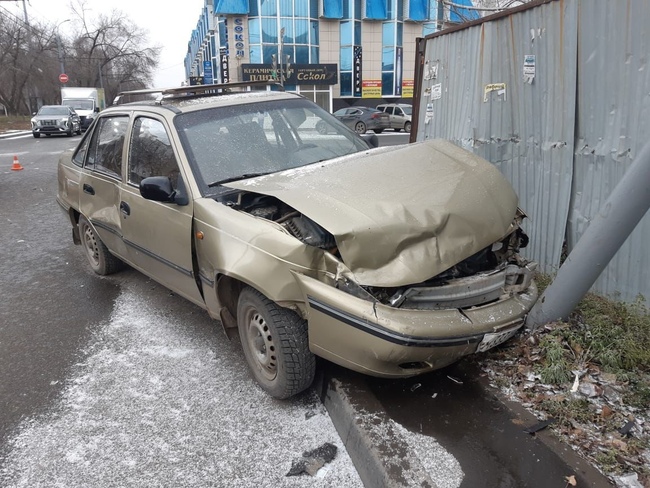 Подробности массового ДТП на Индустриальном проспекте в Петербурге - 1 марта - hubsex99.ru