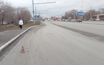 В Оренбурге разыскивают автобус, прищемивший ребенку руку