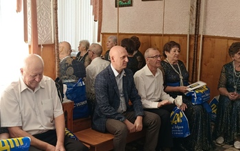 Депутат Оренбургского городского Совета «спелся» с ансамблем «Надежда»