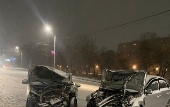 В Оренбурге в ДТП на проспекте Победы пострадали три человека