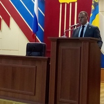 Чуть не подрался: мэр Оренбурга предложил дачникам решение проблемы с автобусами