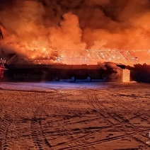 В Кваркенском районе горят два склада на площади 7 200 квадратов