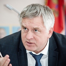 Не разойдутся ли слова главы Оренбургского района с делом о приобретении здания для школы искусств?