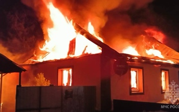 В Сакмарском районе из-за короткого замыкания сгорел жилой дом