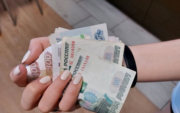 Пенсионерка из Новотроицка загнала в долги зятя и себя, чтобы заработать